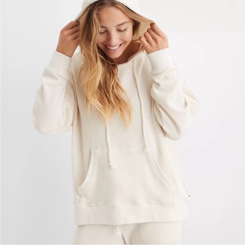 Aerie Cream Hooded Sweatshirt